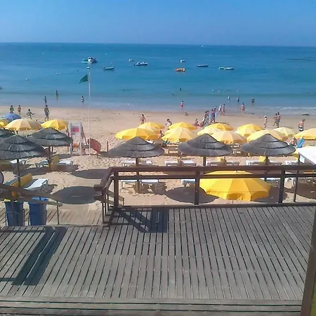 Apartamento Edificio Oura Daire *